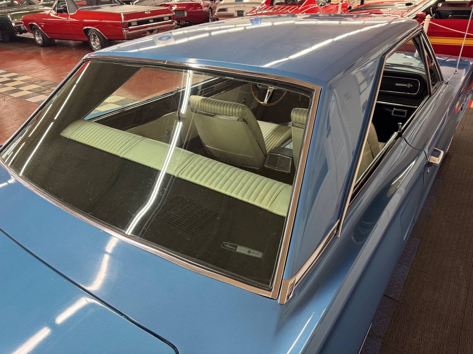 Dodge-Coronet-1967-14
