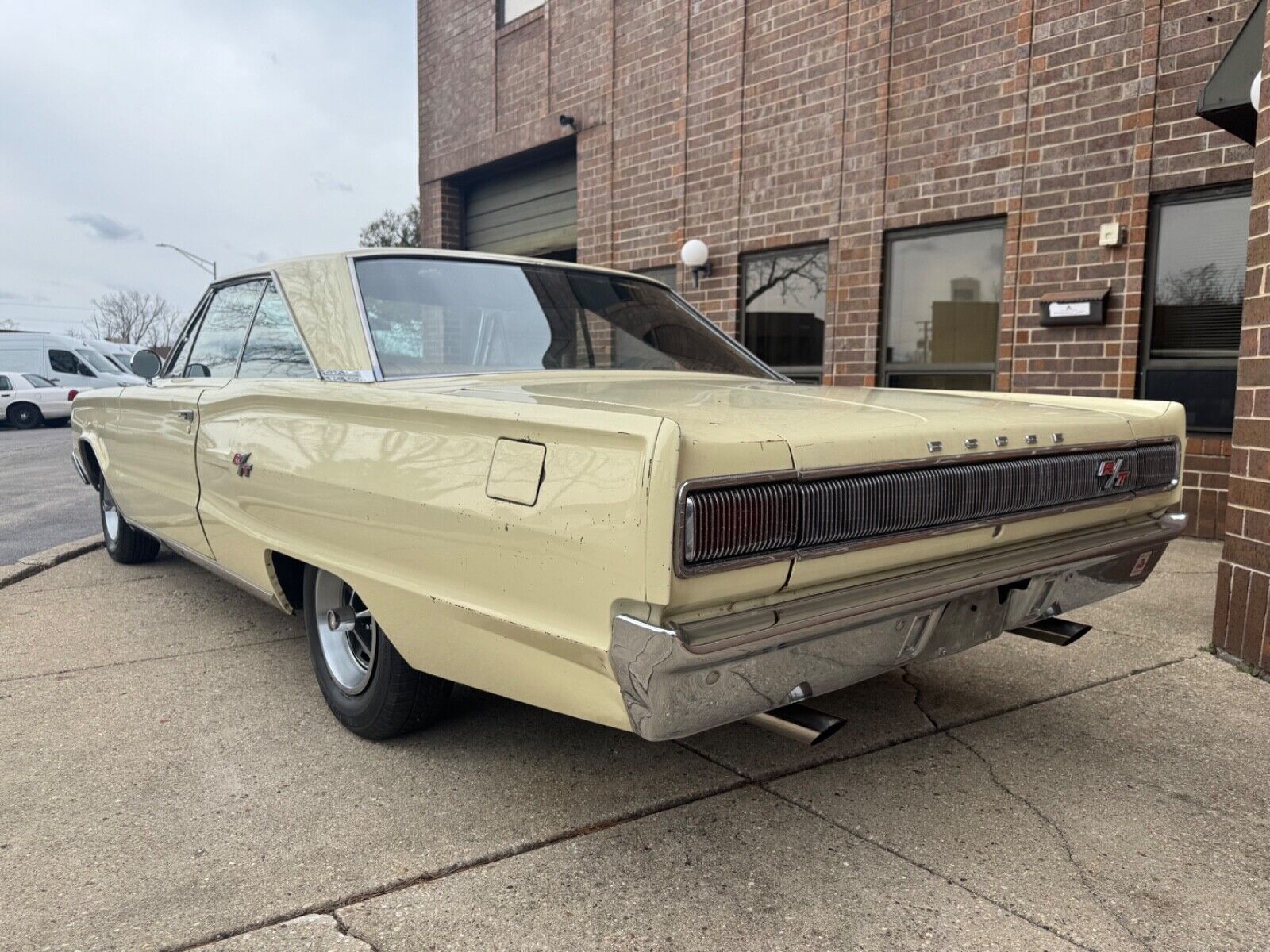 Dodge-Coronet-1967-Coupe-4