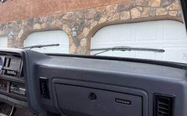 Dodge-Cummins-diesel-1993-white-12