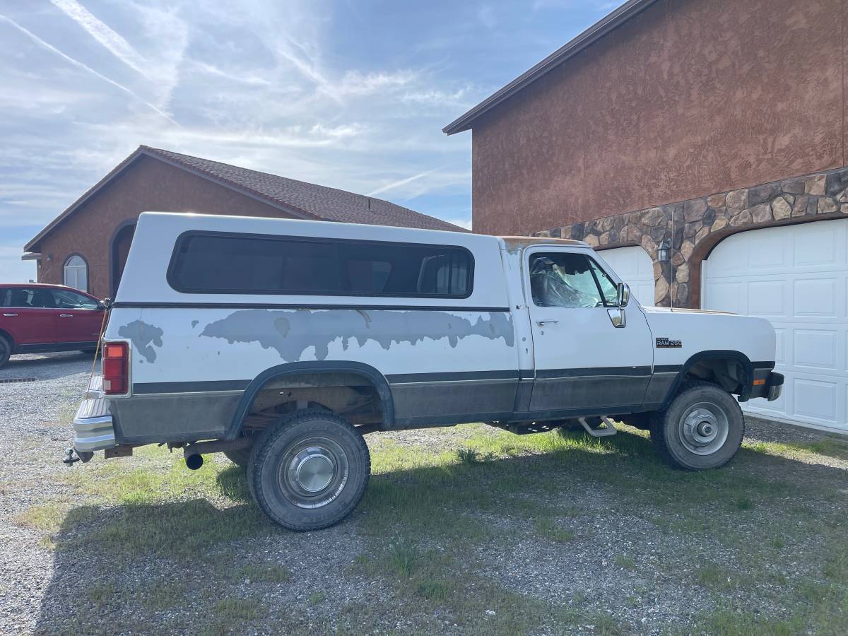 Dodge-Cummins-diesel-1993-white-6