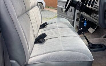 Dodge-Cummins-diesel-1993-white-9