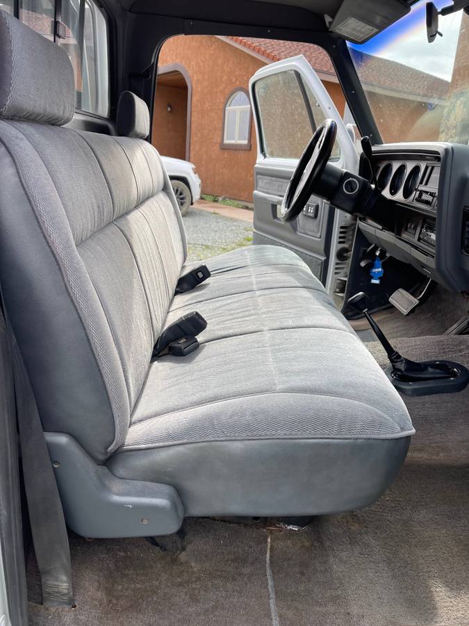 Dodge-Cummins-diesel-1993-white-9