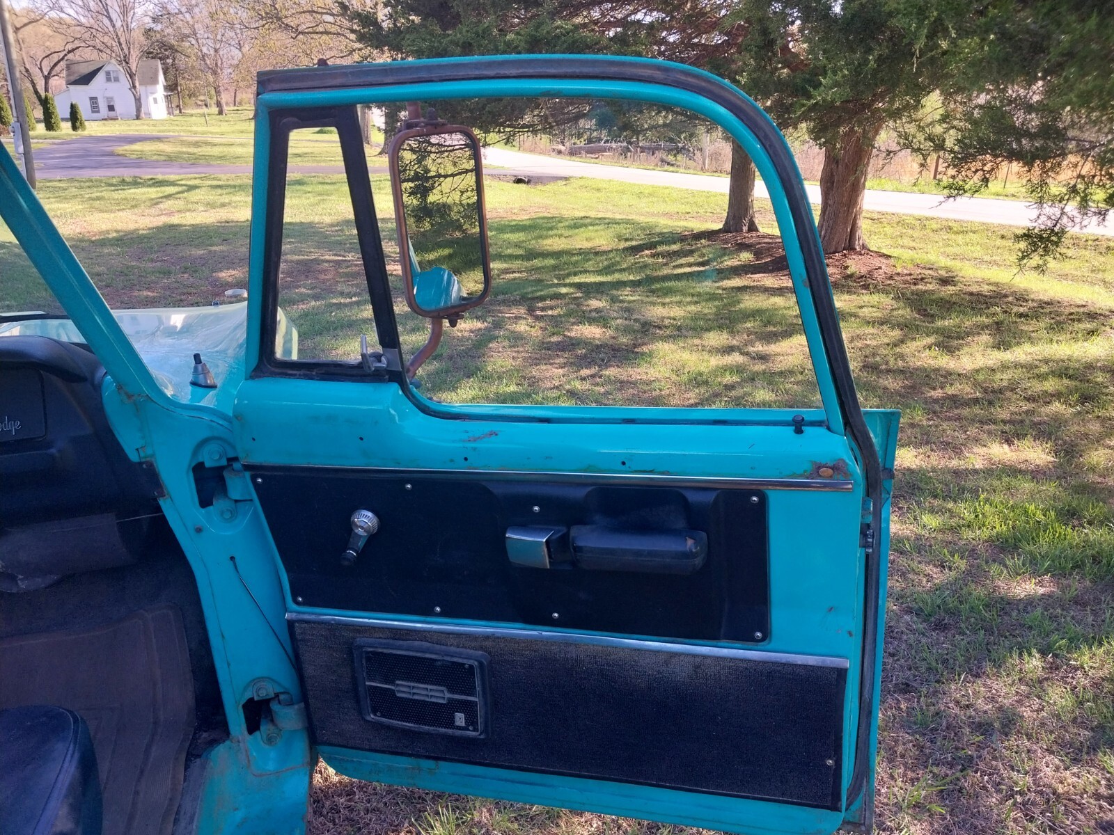 Dodge-D100-1969-Standard-Cab-Pickup-18