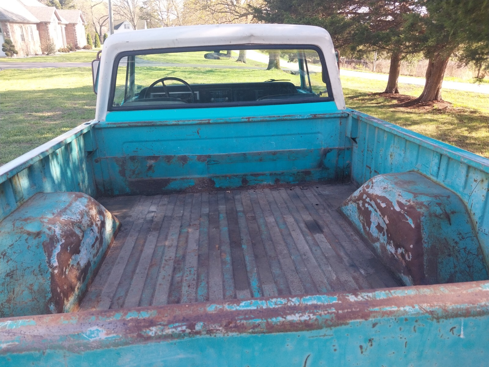 Dodge-D100-1969-Standard-Cab-Pickup-24