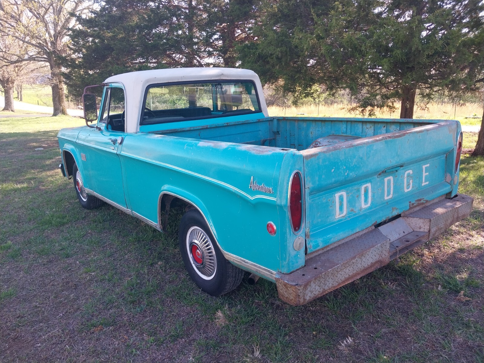Dodge-D100-1969-Standard-Cab-Pickup-28