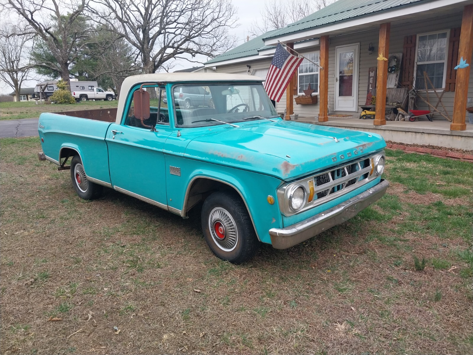 Dodge-D100-1969-Standard-Cab-Pickup-34