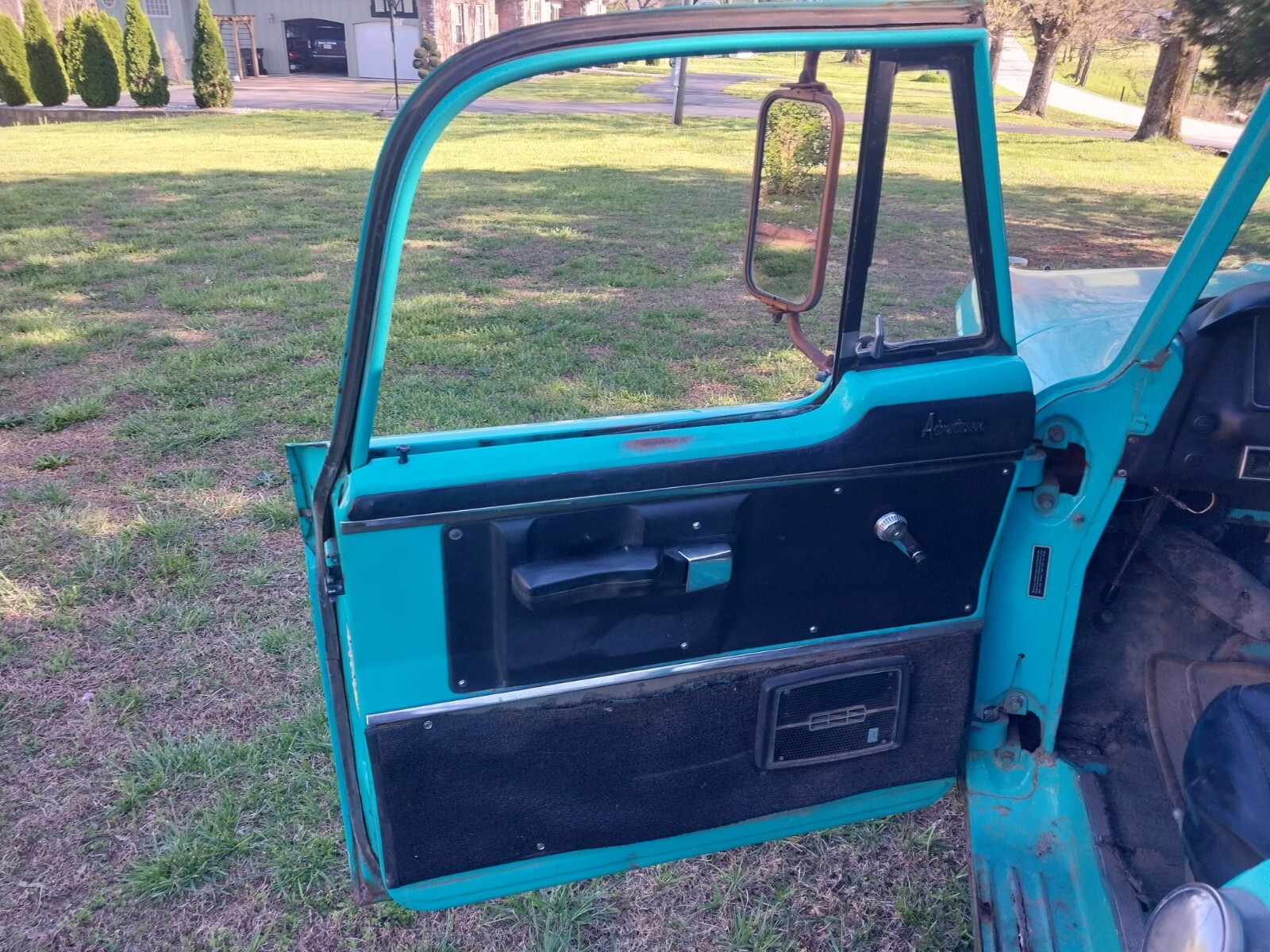 Dodge-D100-1969-Standard-Cab-Pickup-6