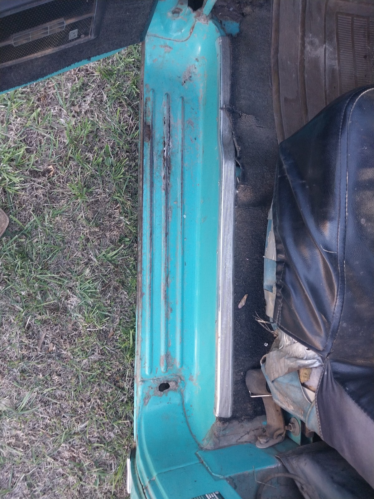 Dodge-D100-1969-Standard-Cab-Pickup-7