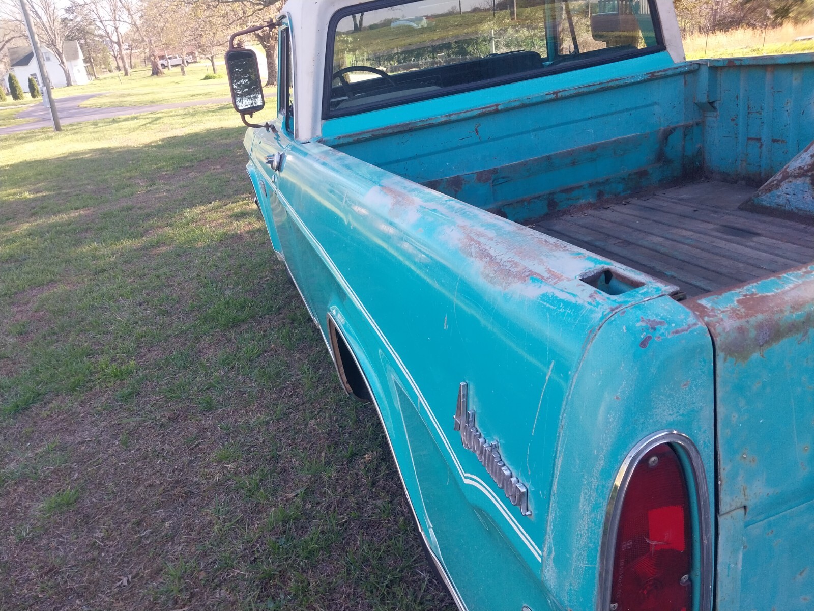 Dodge-D100-1969-Standard-Cab-Pickup-8