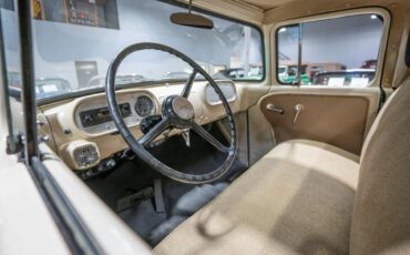 Dodge-D100-Sweptside-Pickup-1957-Pickup-Truck-1