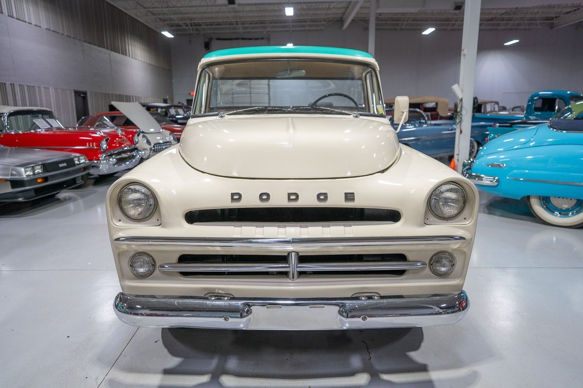 Dodge-D100-Sweptside-Pickup-1957-Pickup-Truck-13