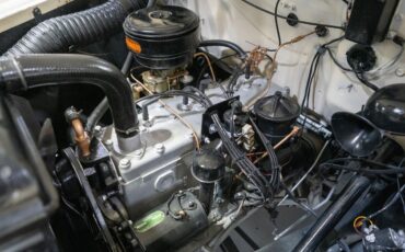 Dodge-D100-Sweptside-Pickup-1957-Pickup-Truck-2