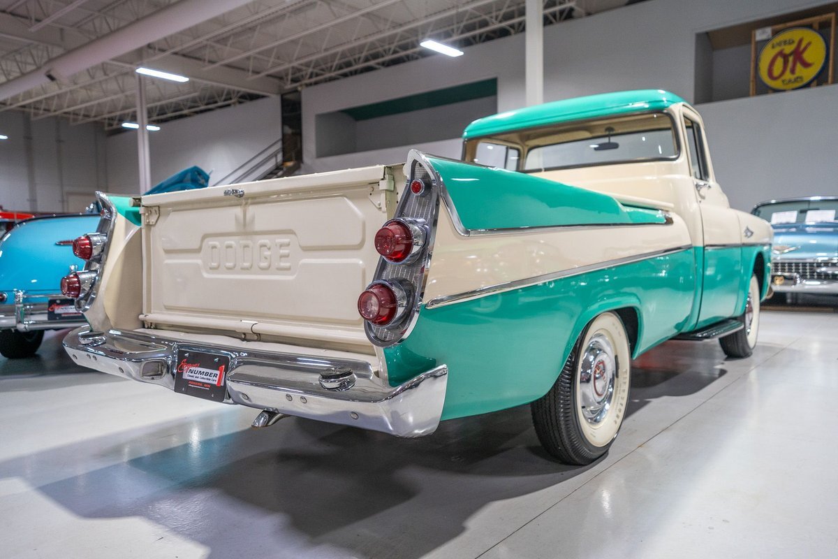 Dodge-D100-Sweptside-Pickup-1957-Pickup-Truck-34