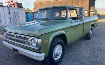 Dodge-D200-1971-green-3