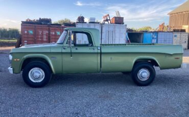 Dodge-D200-1971-green-5