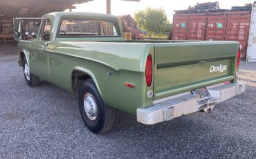 Dodge-D200-1971-green-6