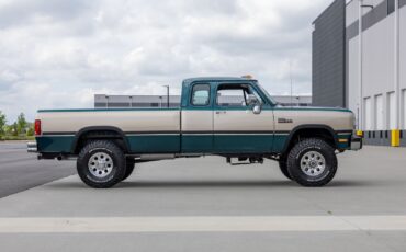 Dodge-D250-W250-1993-Pickup-Truck-13