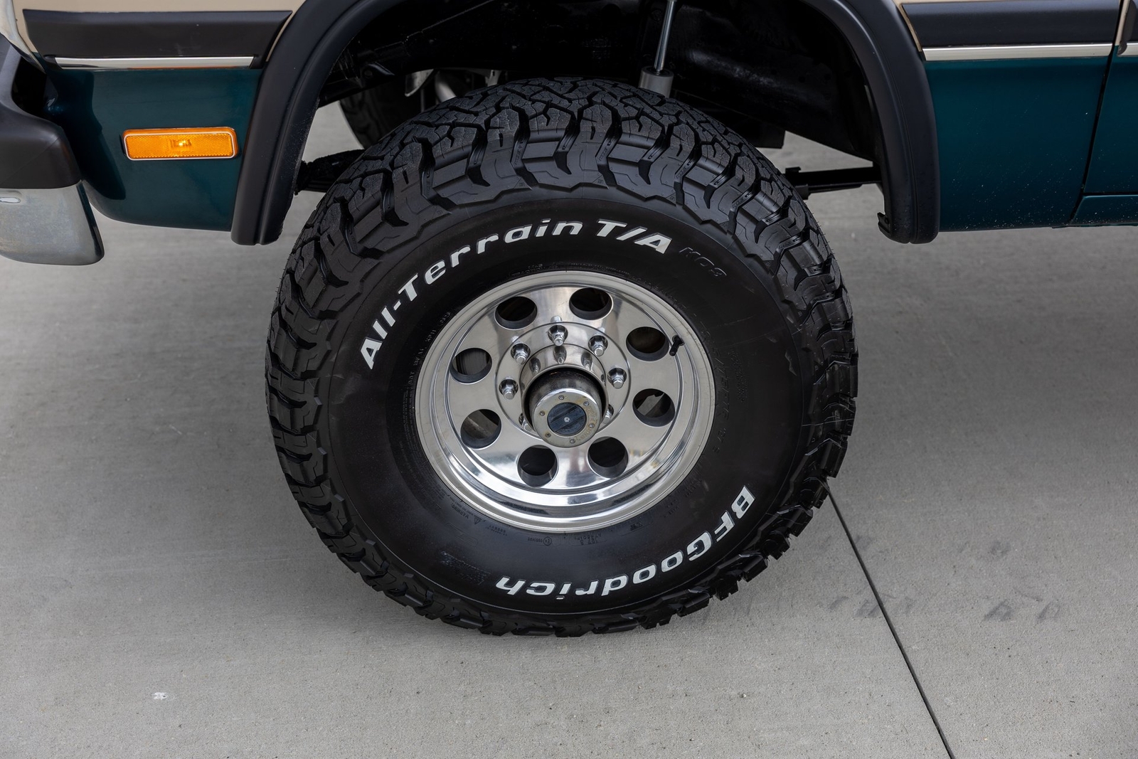 Dodge-D250-W250-1993-Pickup-Truck-16