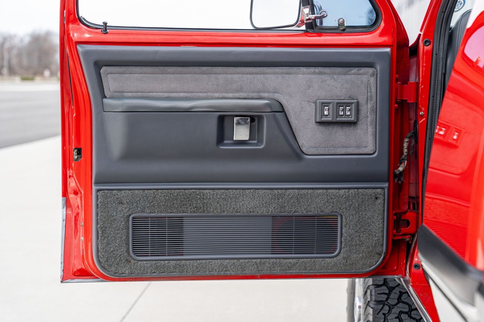 Dodge-D250-W250-1993-Pickup-Truck-28