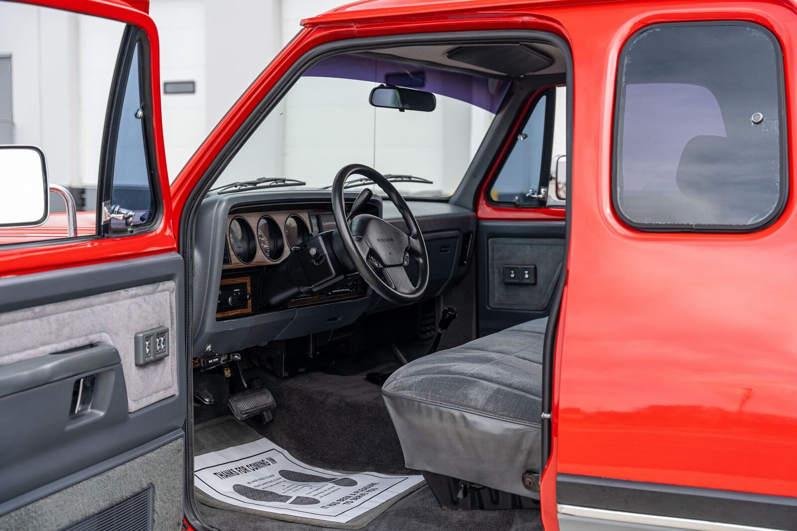 Dodge-D250-W250-1993-Pickup-Truck-29