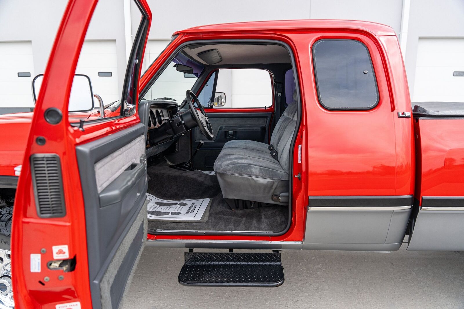 Dodge-D250-W250-1993-Pickup-Truck-30
