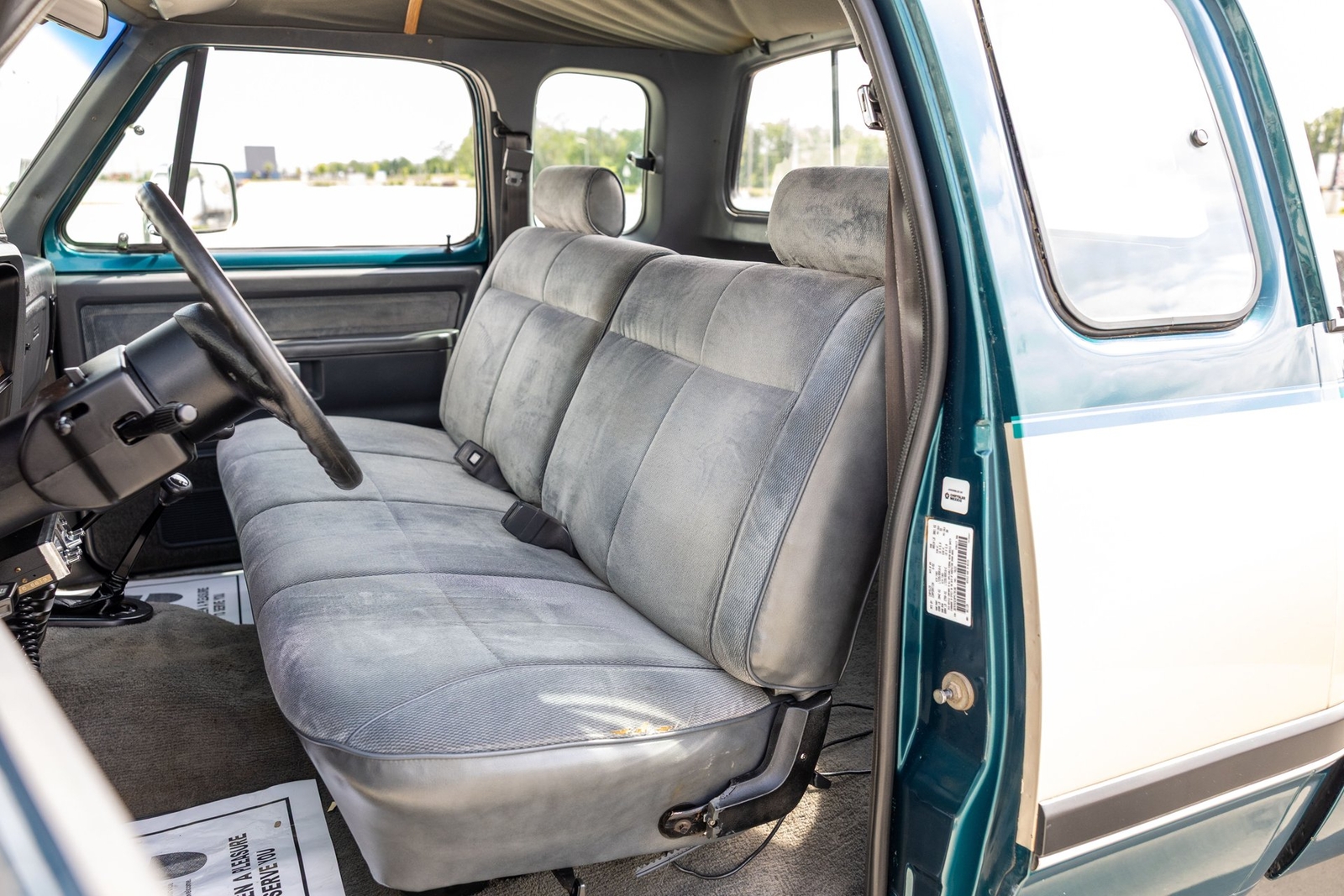 Dodge-D250-W250-1993-Pickup-Truck-32