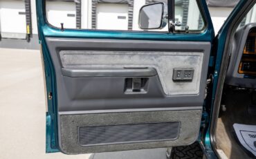 Dodge-D250-W250-1993-Pickup-Truck-34