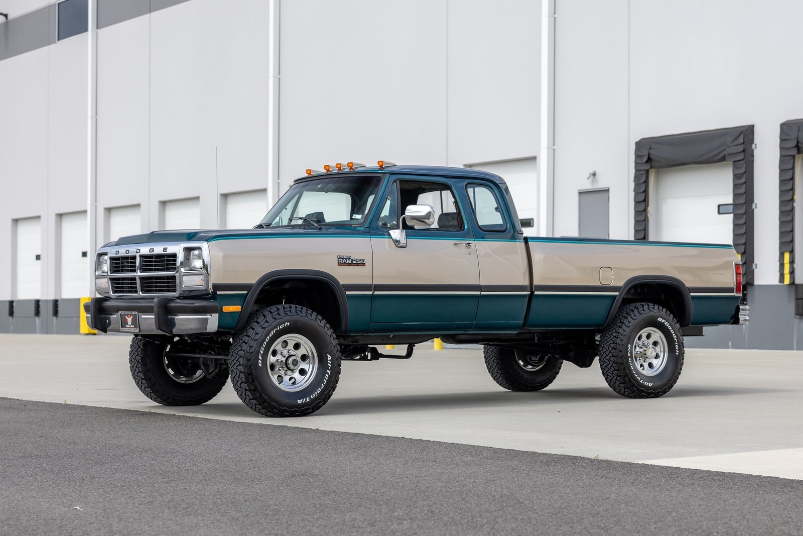 Dodge-D250-W250-1993-Pickup-Truck-7