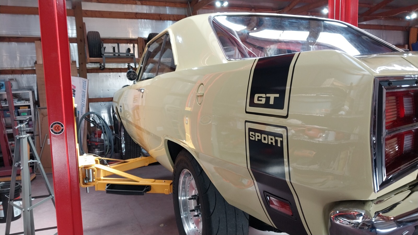 Dodge-Dart-1969-Hardtop-11