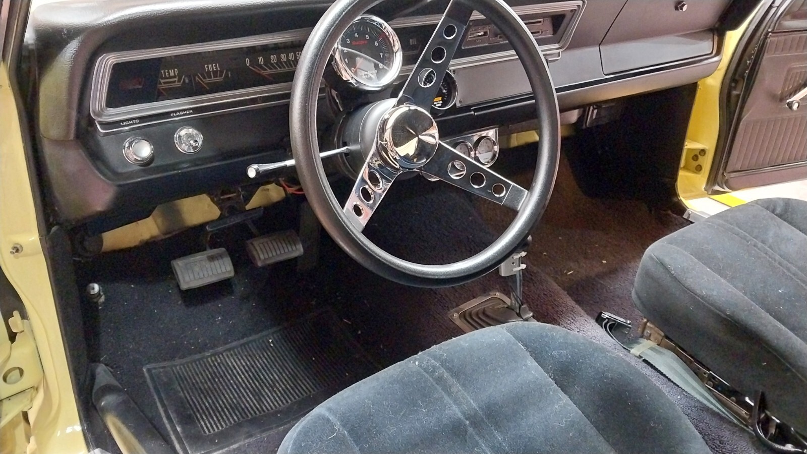 Dodge-Dart-1969-Hardtop-21