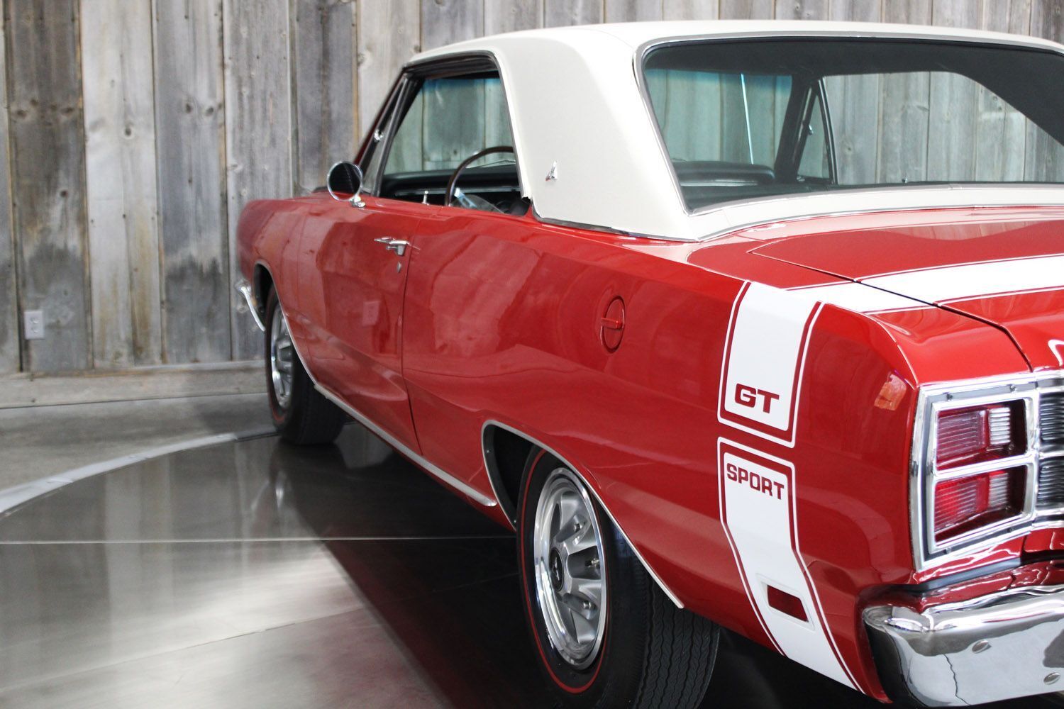 Dodge-Dart-1969-Rotisserie-Restored-10
