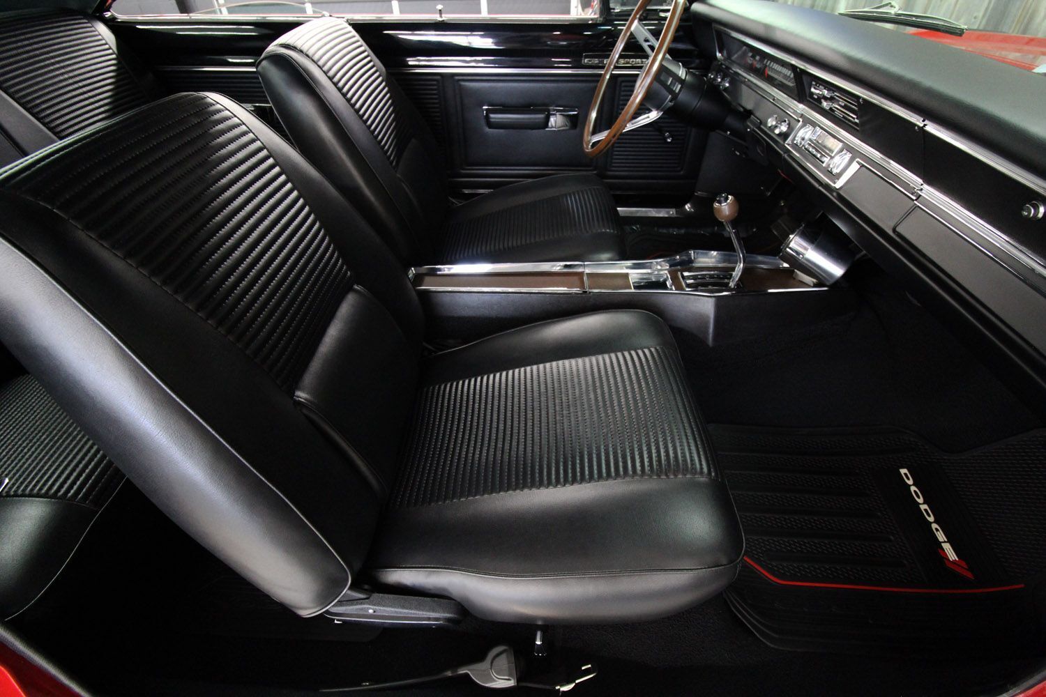 Dodge-Dart-1969-Rotisserie-Restored-23