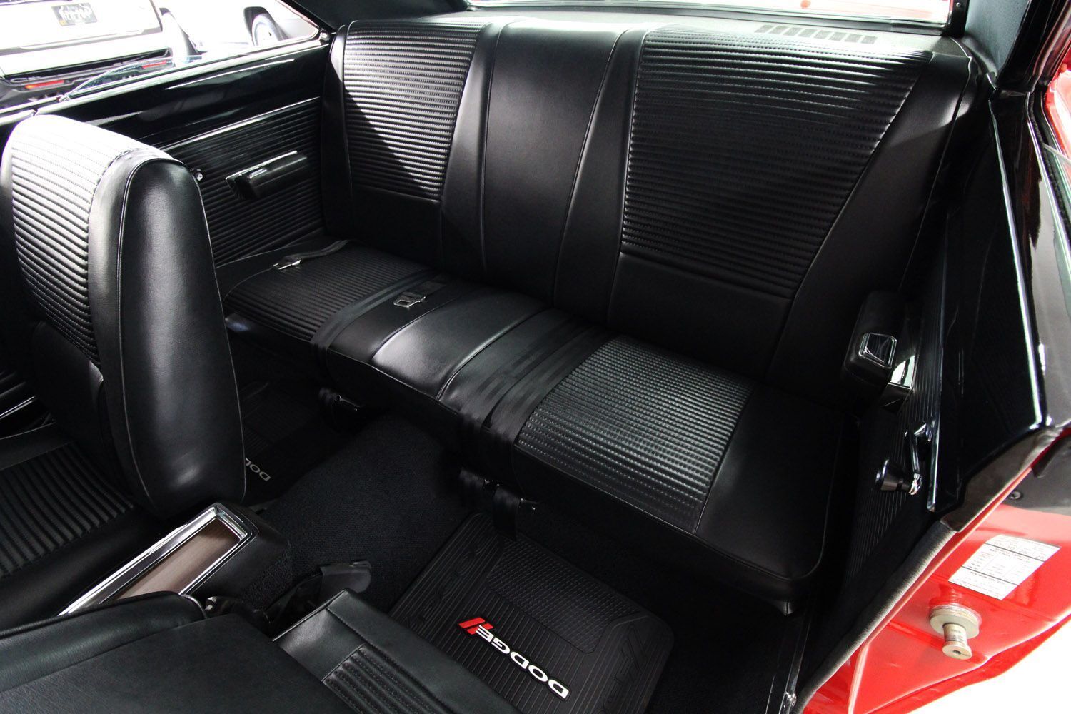 Dodge-Dart-1969-Rotisserie-Restored-31