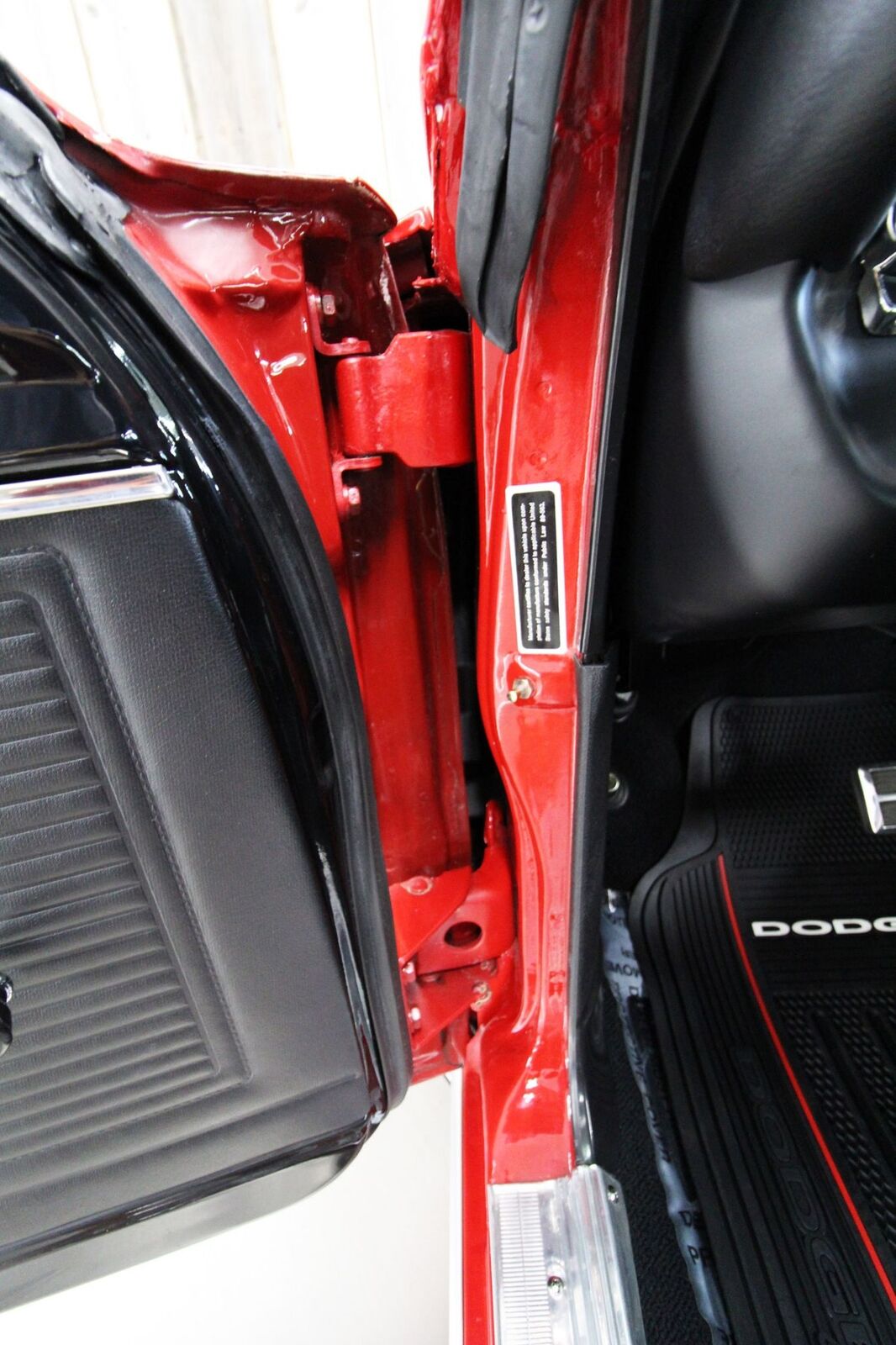 Dodge-Dart-1969-Rotisserie-Restored-38