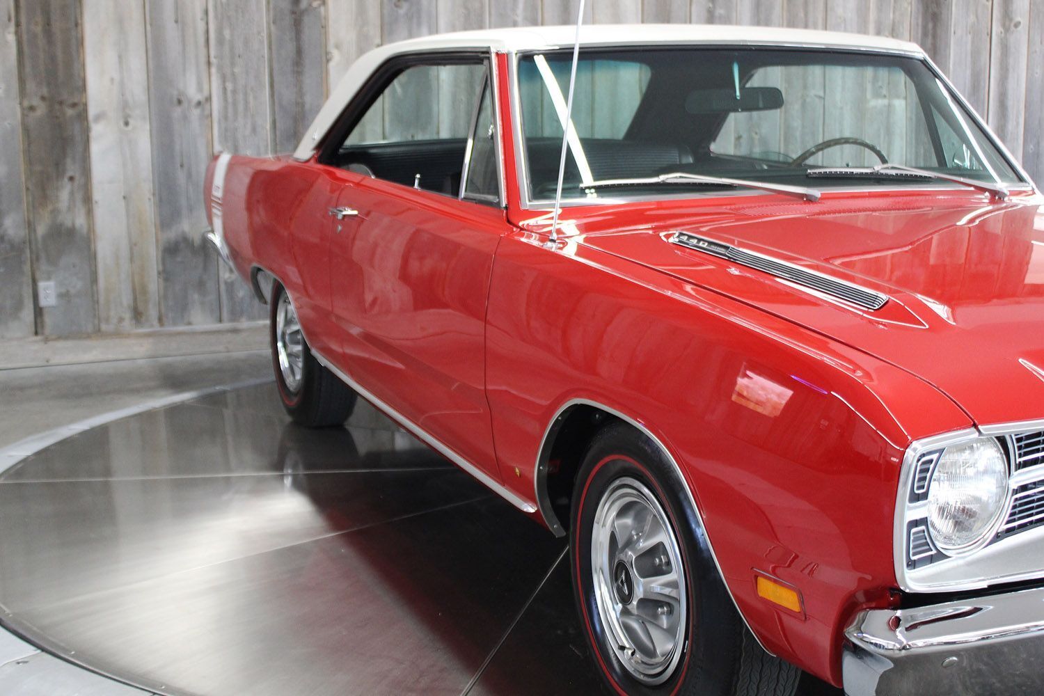 Dodge-Dart-1969-Rotisserie-Restored-8