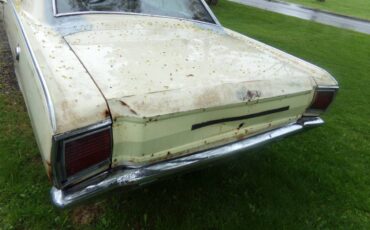 Dodge-Dart-gt-1967-yellow-12