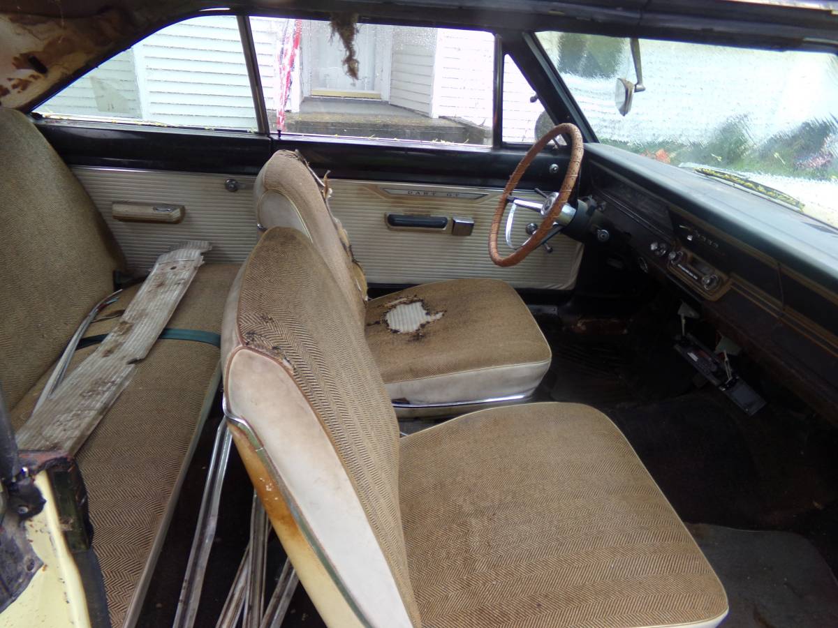 Dodge-Dart-gt-1967-yellow-8