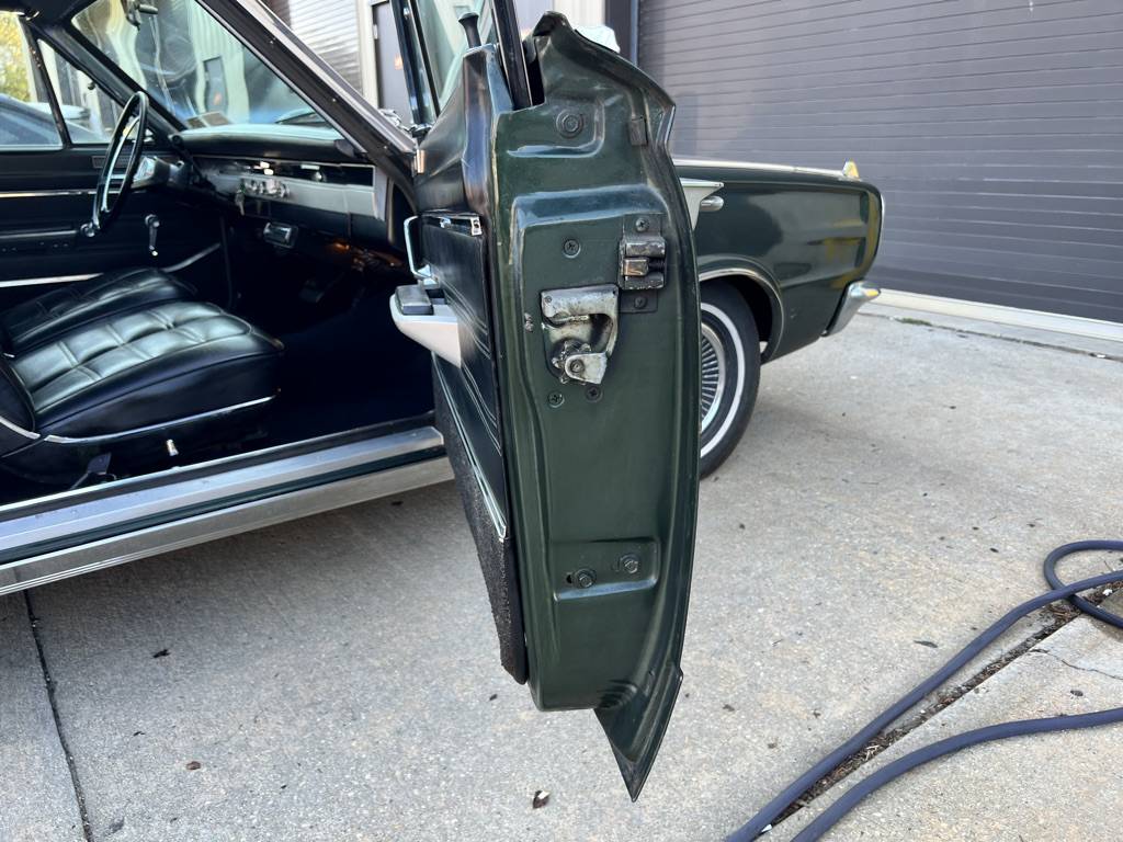 Dodge-Dart-gt-convertible-1966-green-10