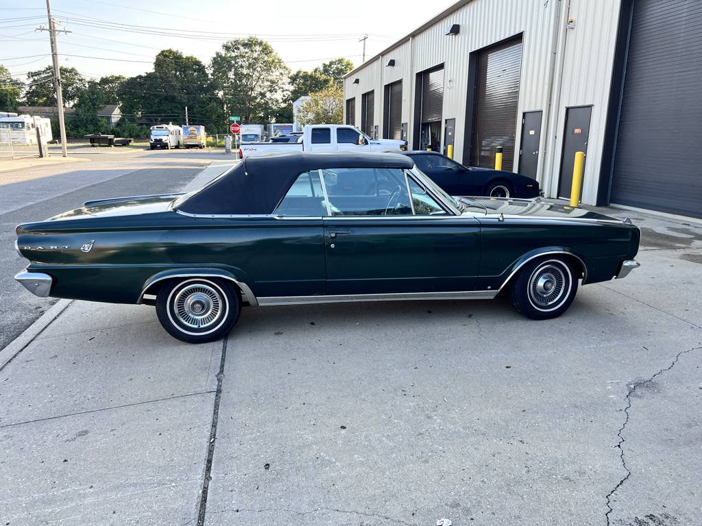 Dodge-Dart-gt-convertible-1966-green-17