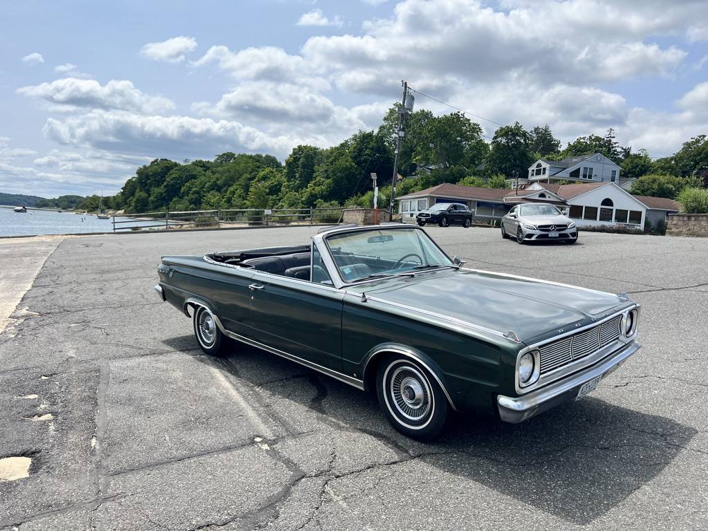 Dodge-Dart-gt-convertible-1966-green-2