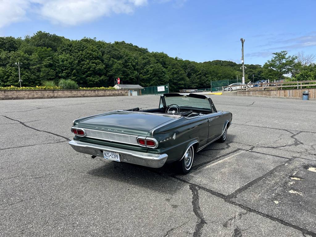 Dodge-Dart-gt-convertible-1966-green-4