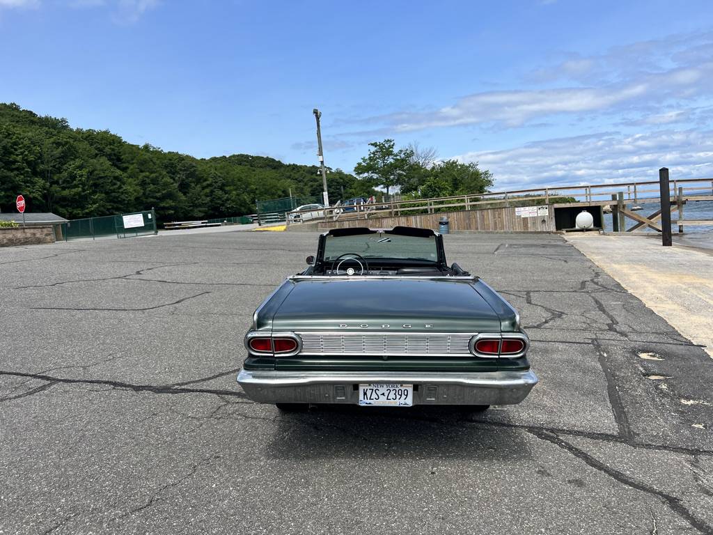 Dodge-Dart-gt-convertible-1966-green-5