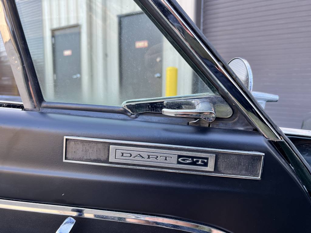 Dodge-Dart-gt-convertible-1966-green-7