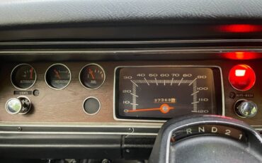 Dodge-Dart-swinger-1974-red-8