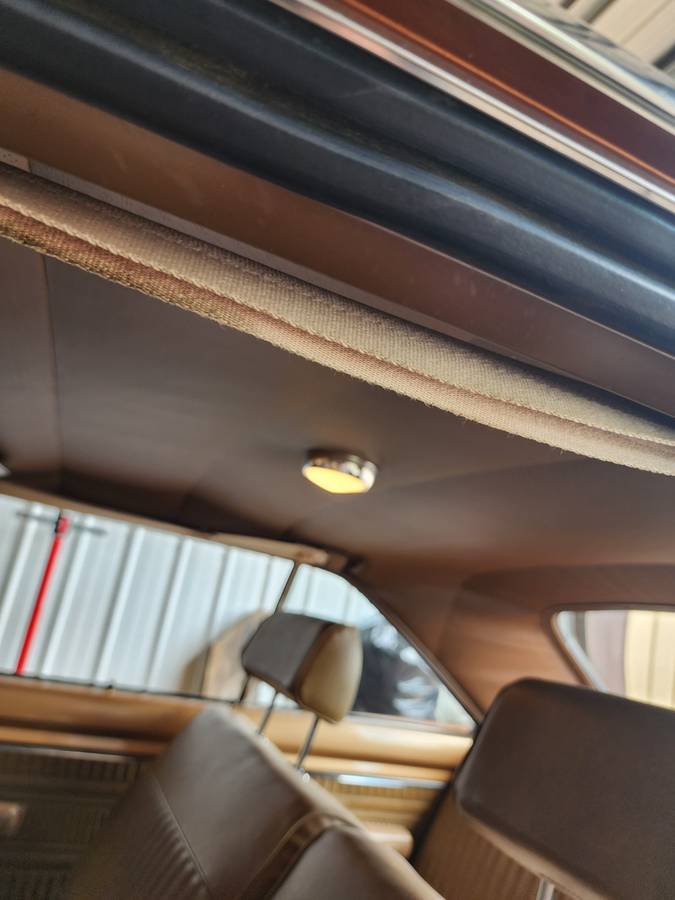 Dodge-Dart-swinger-340-1969-custom-10
