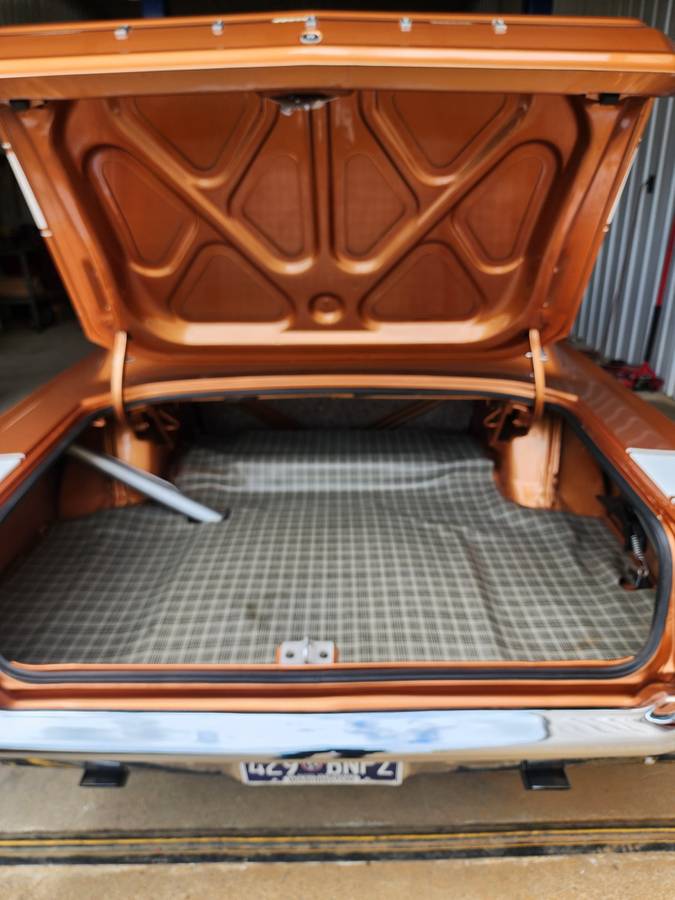 Dodge-Dart-swinger-340-1969-custom-4