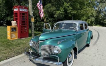 Dodge-Deluxe-1941