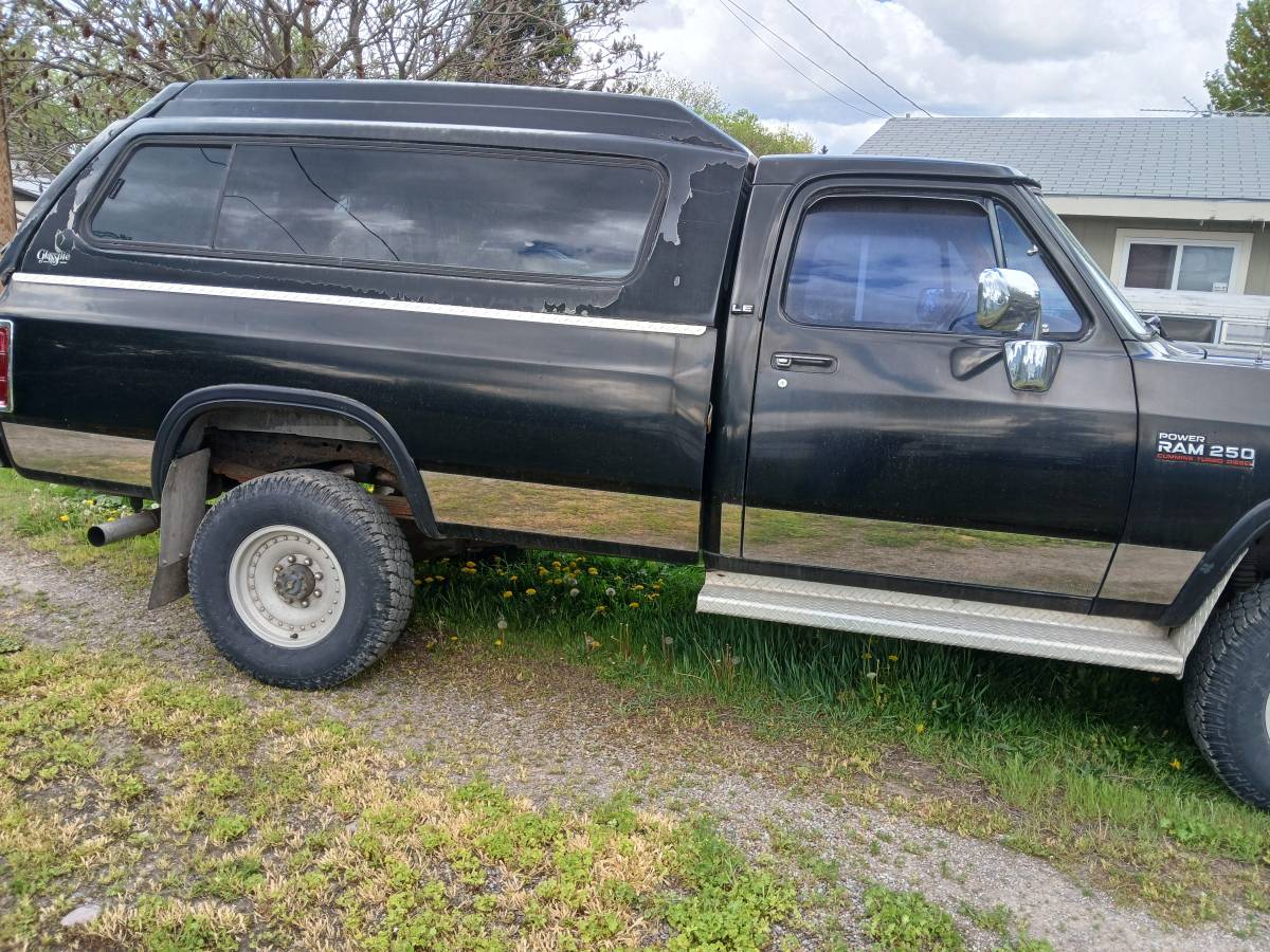 Dodge-Diesel-1993-black-8