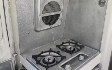 Dodge-Motorhome-1970-12