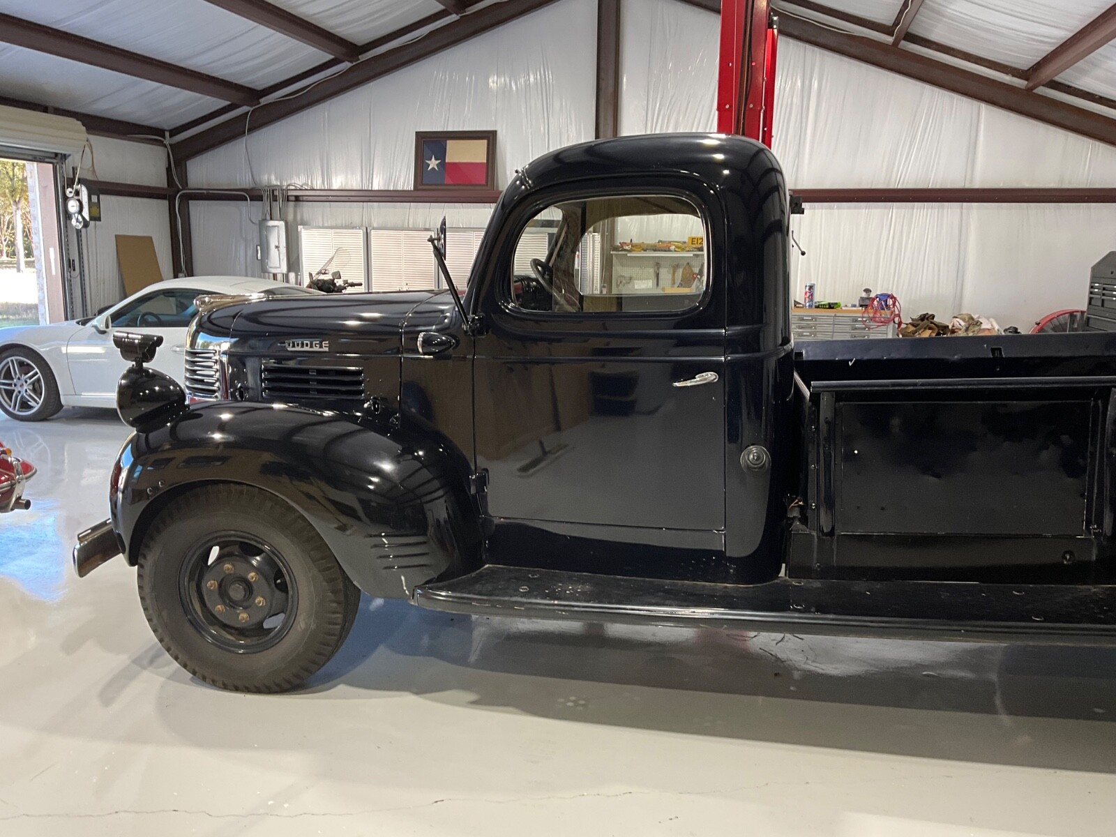 Dodge-Other-1947-Standard-Cab-Pickup-8